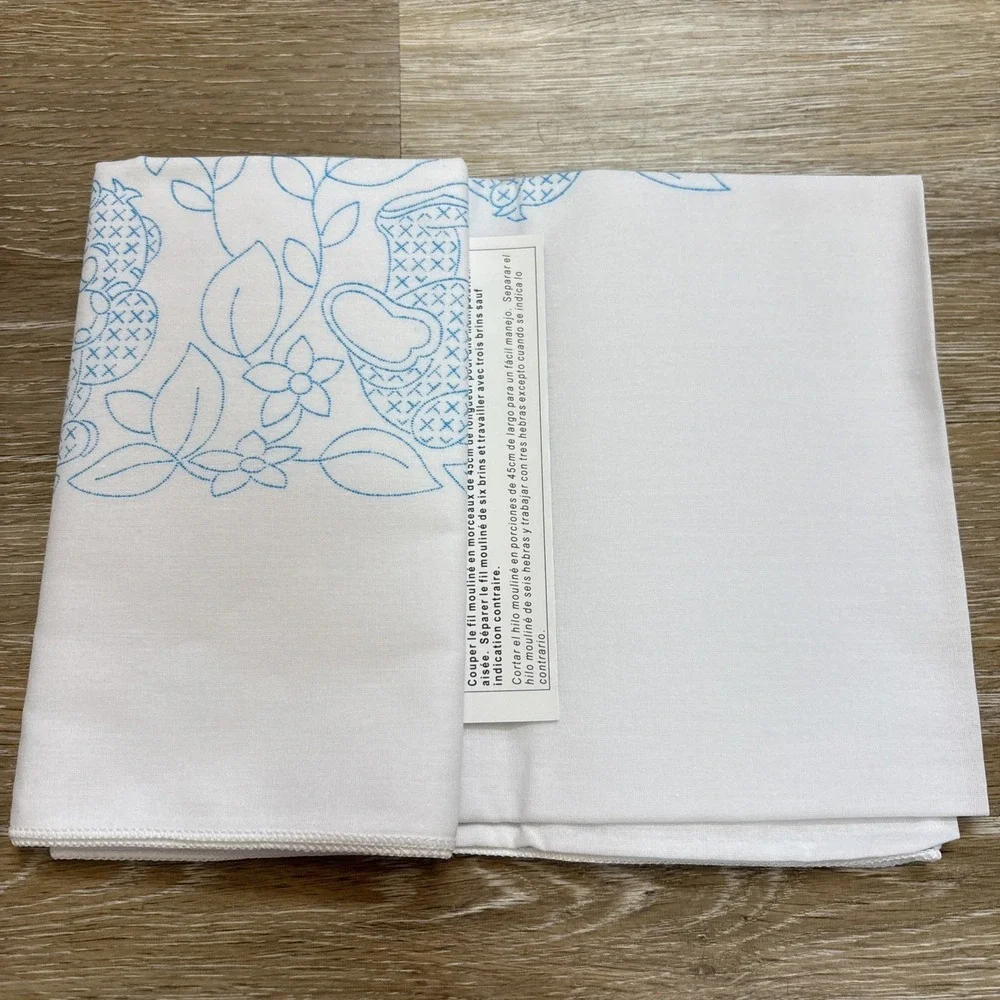 Jack Dempsey NEW Child Pillowcase Stamped Cross Stitch Embroidery SLEEPY BEARS